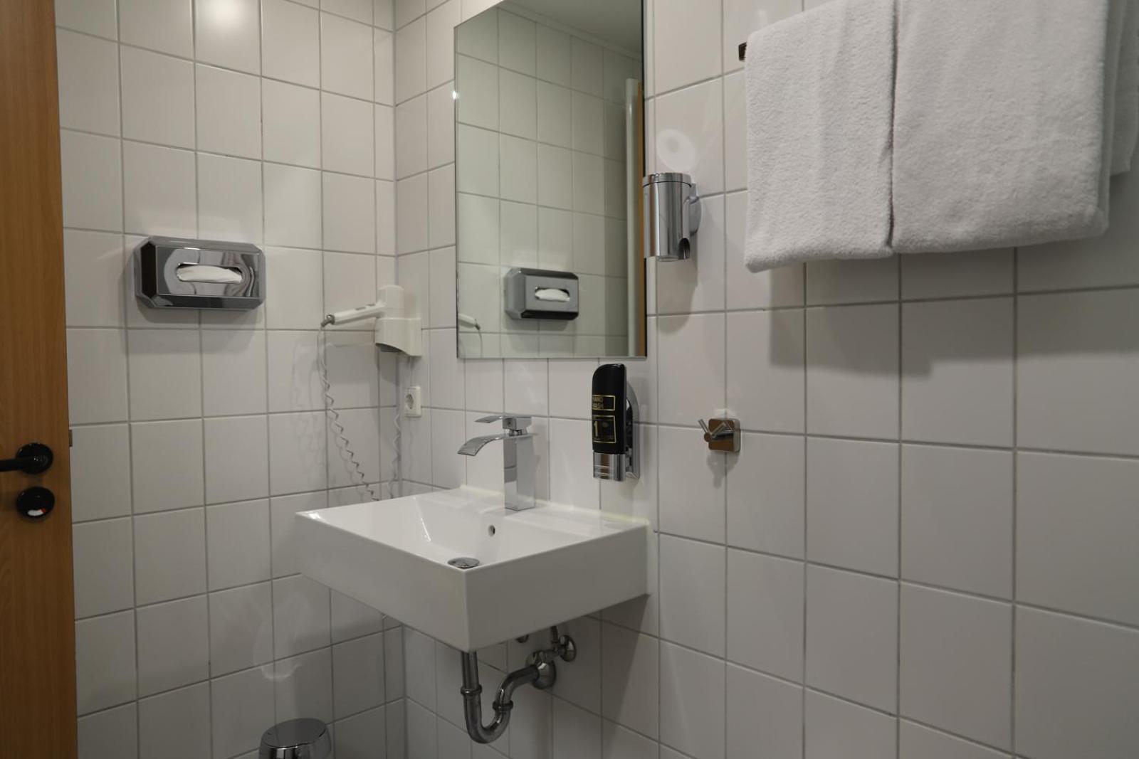 Hotel Am Suedtor Backnang Ngoại thất bức ảnh