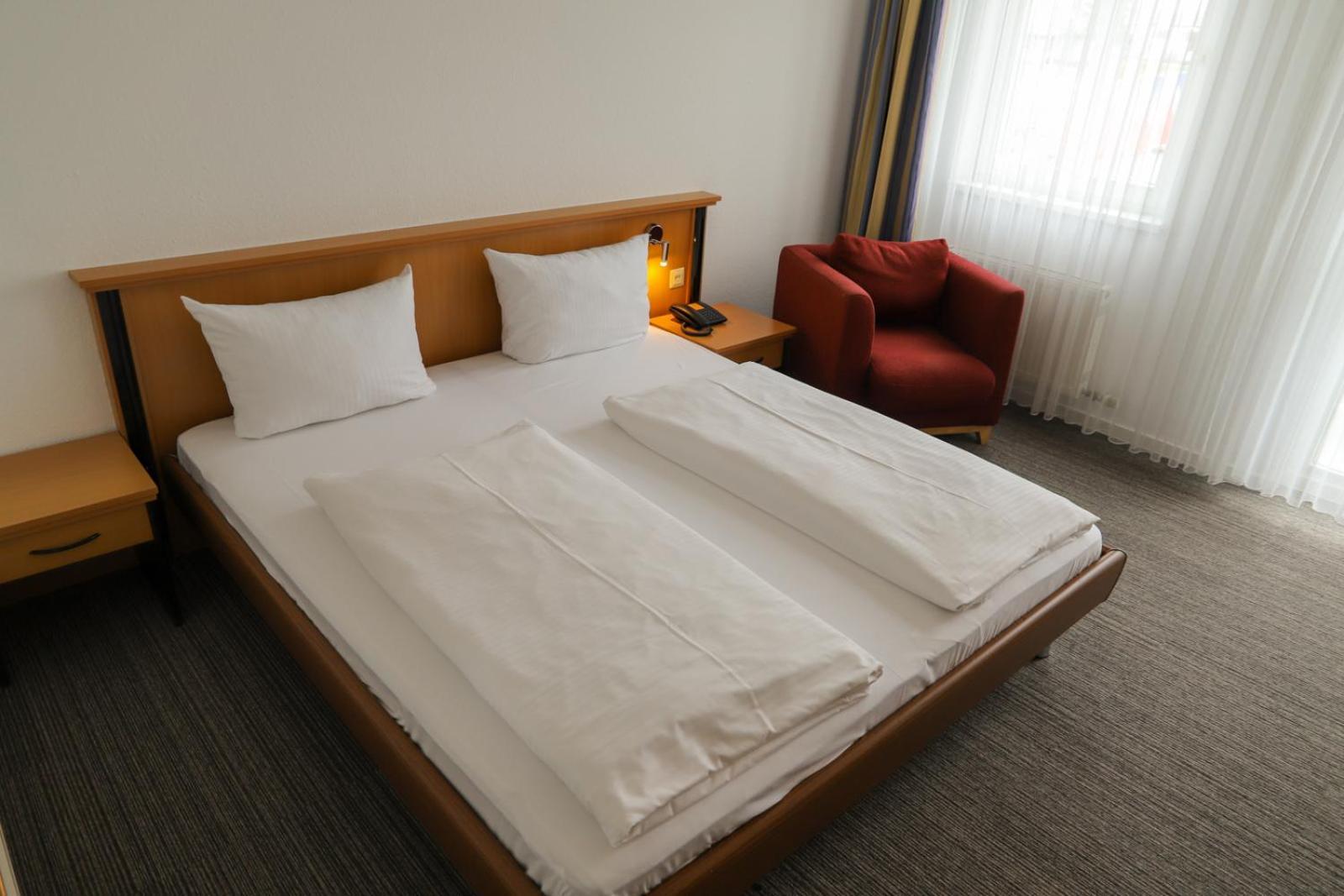 Hotel Am Suedtor Backnang Ngoại thất bức ảnh